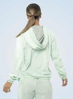 CHAQUETA DEPORTIVA VERDE MENTA