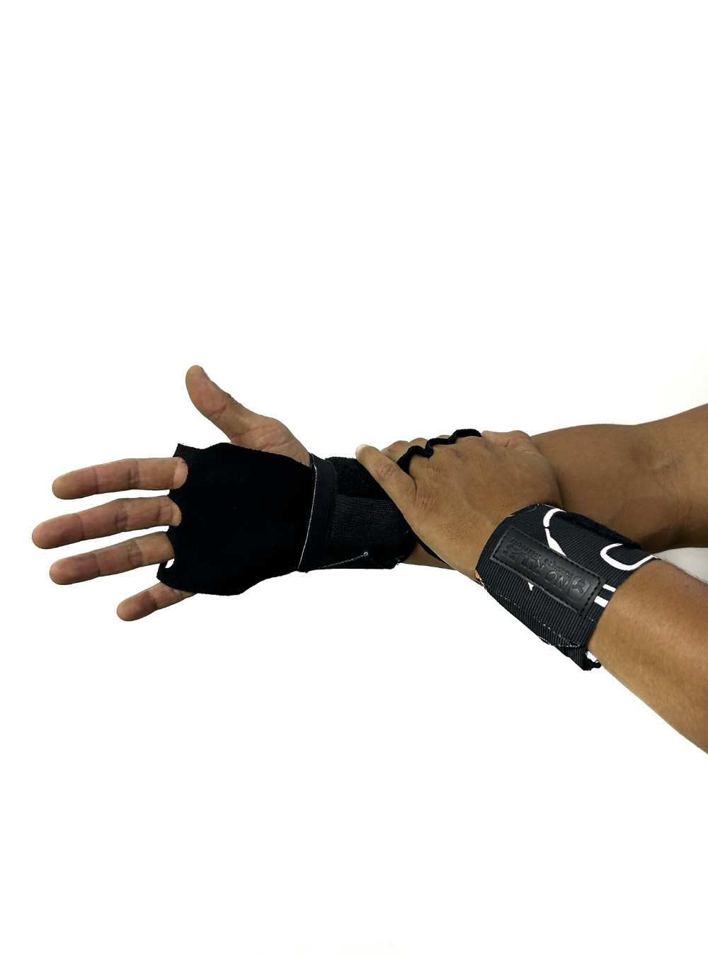 CALLERAS MUÑEQUERAS