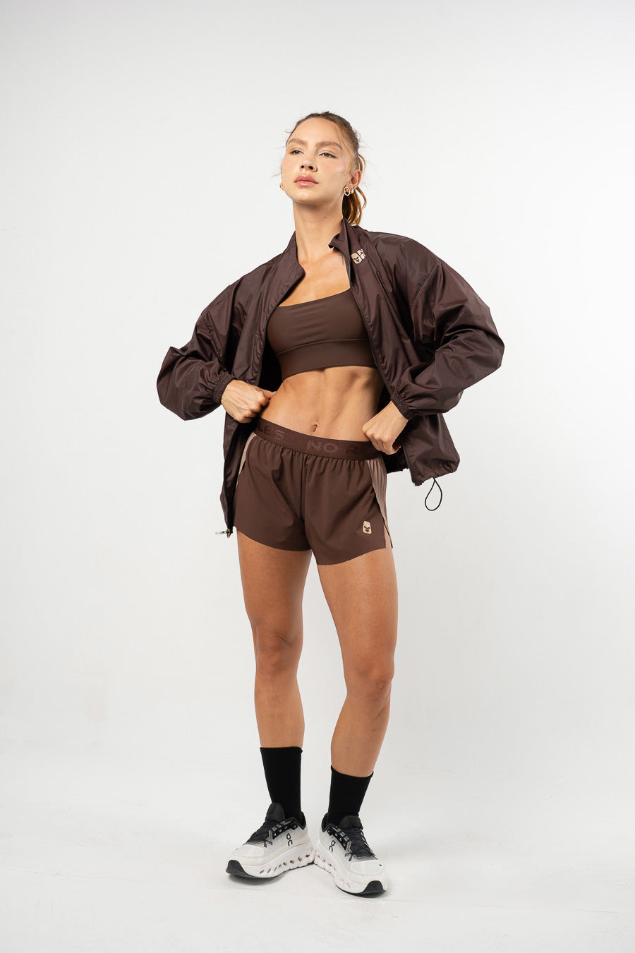 Chaqueta Active Flow Chocolate