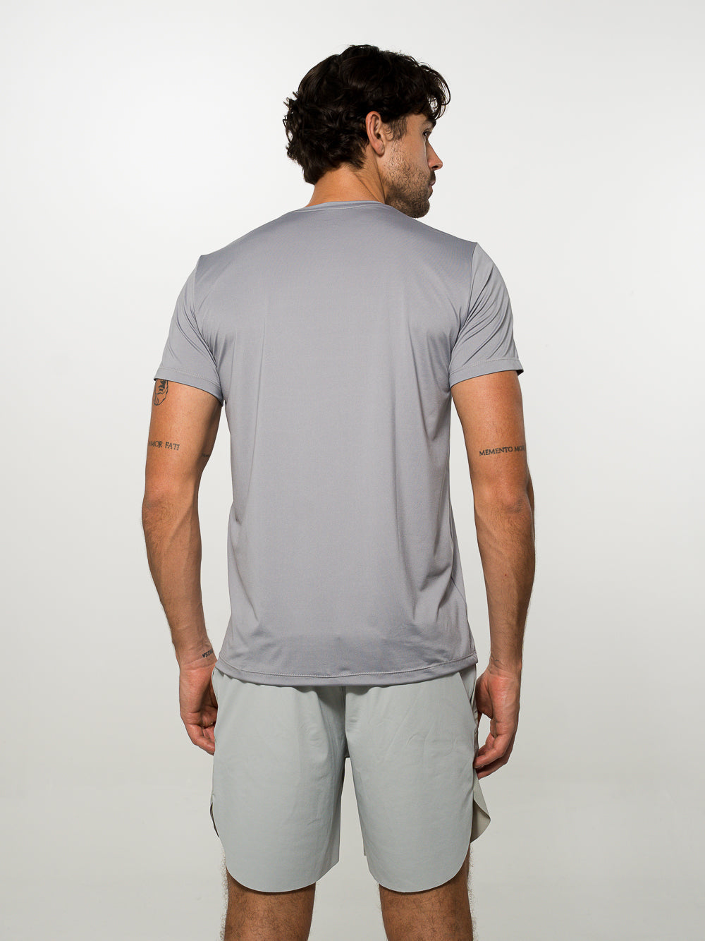 Camiseta Tela Fria Básica Gris Claro