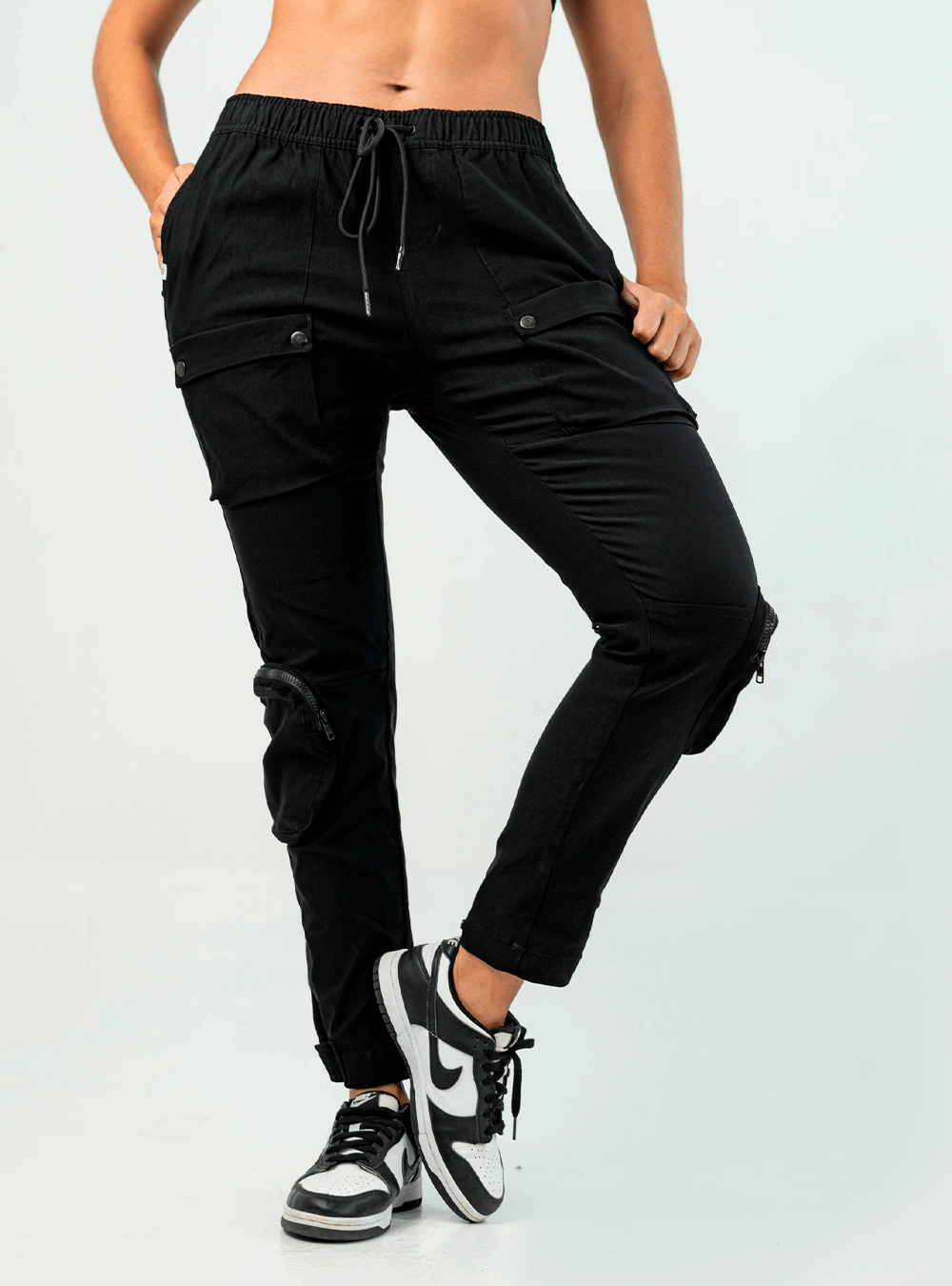 PANTALÓN CARGO UTILITY NEGRO