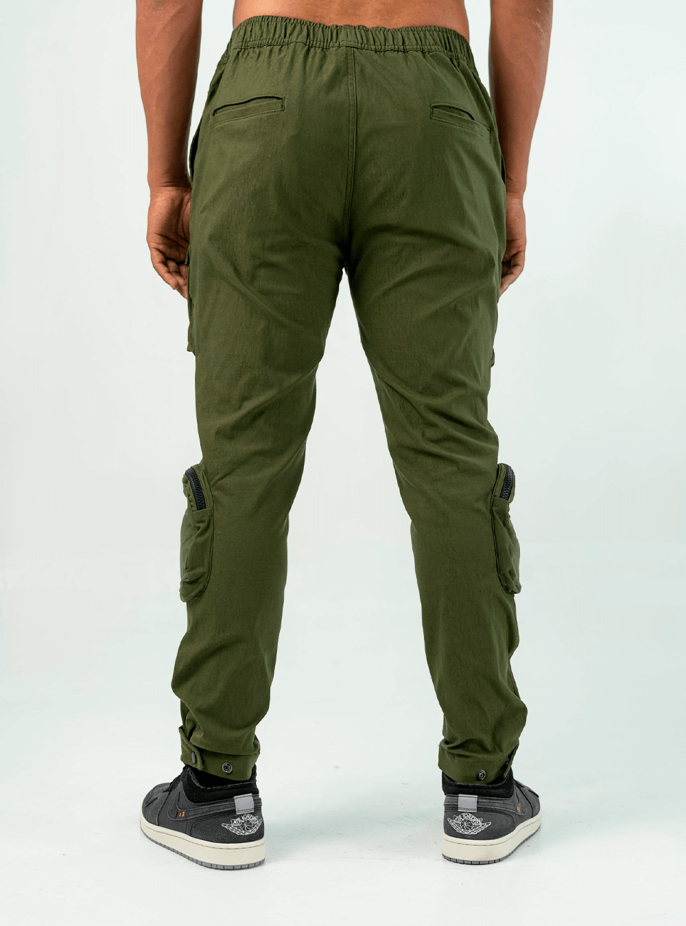 PANTALÓN CARGO UTILITY VERDE MILITAR