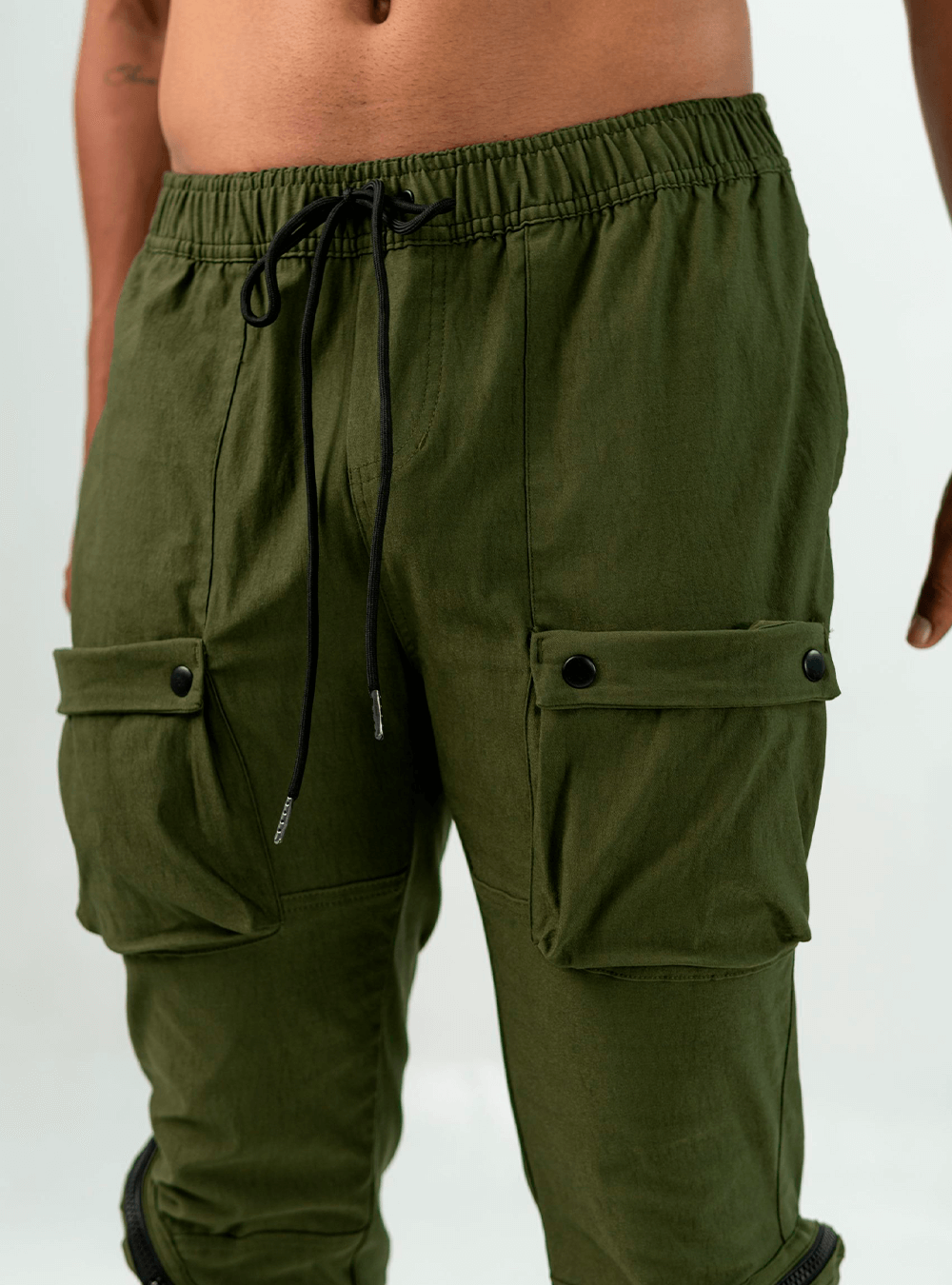 PANTALÓN CARGO UTILITY VERDE MILITAR