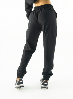 Conjunto Chaqueta Cortavientos Y Jogger Negro