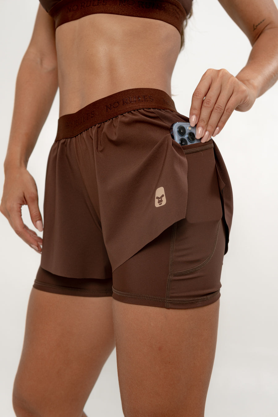 MATCHING CHOCOLATE MOTION