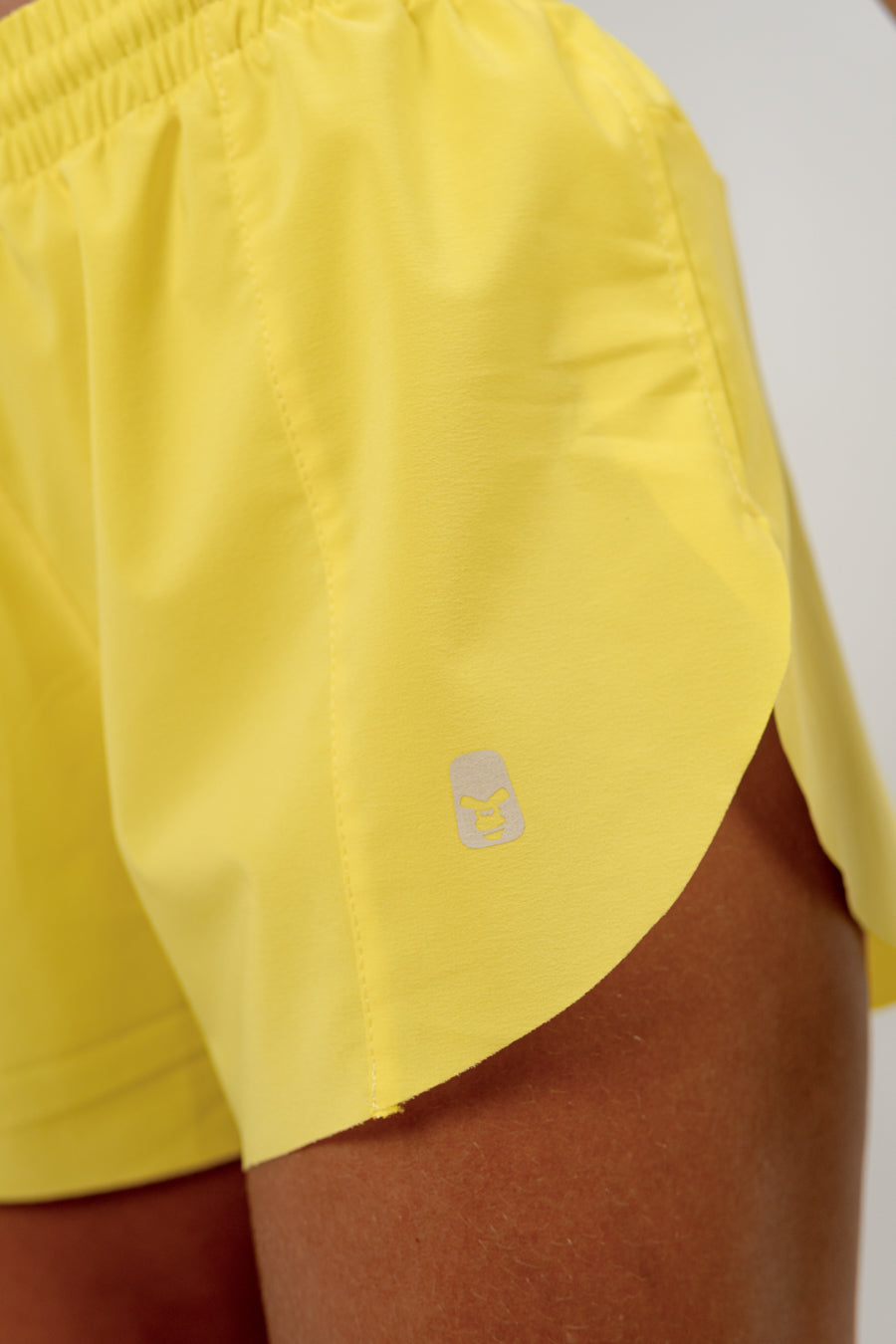 MATCHING FLASH YELLOW