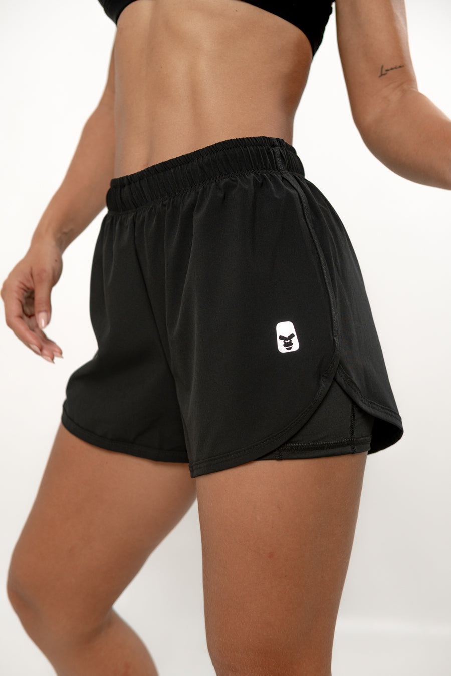 SHORT CON LYCRA RUNNING NEGRO