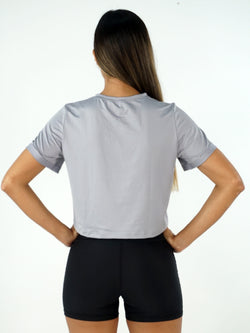 CROP TOP TELA FRÍA GRIS
