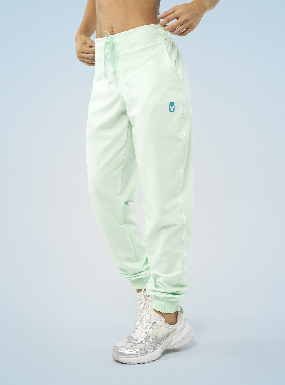 JOGGER CASUAL VERDE MENTA