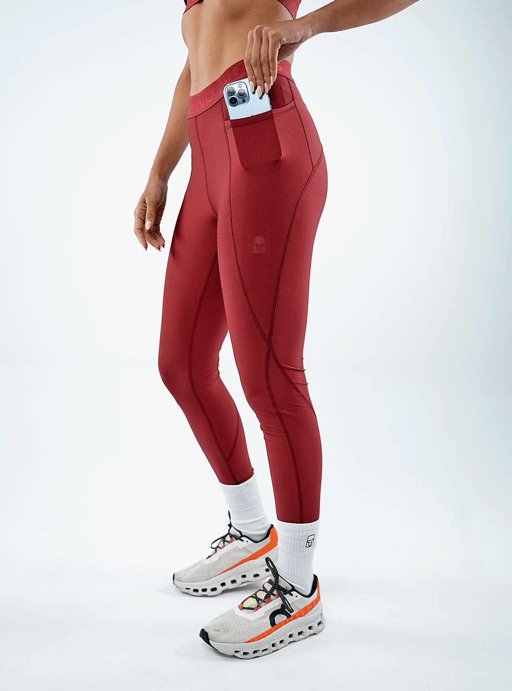 LYCRA LARGA CON BOLSILLO Y ELÁSTICO VINOTINTO