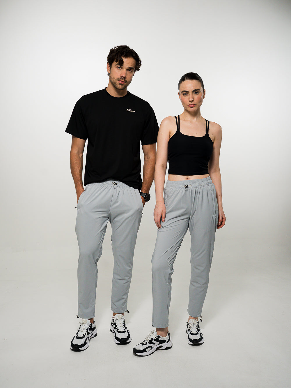 Jogger Casual Logo 3D Grey Mujer
