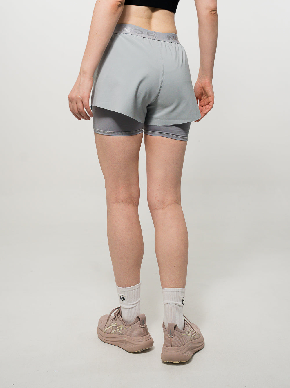 Short Core Motion Grey