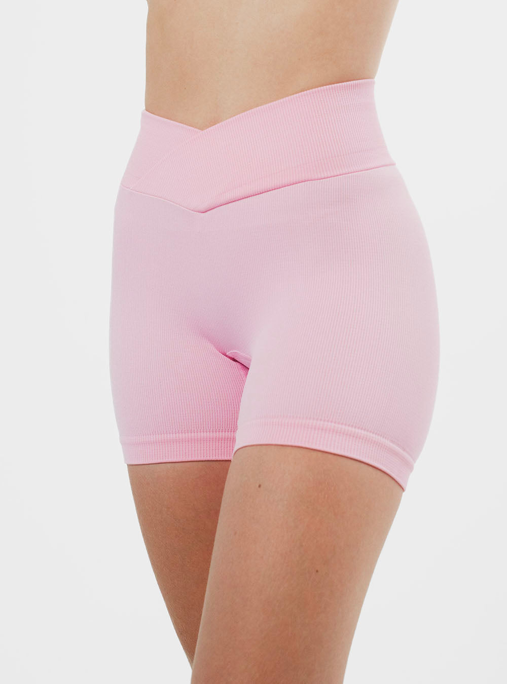 Strive Cross Short Bubble Gum
