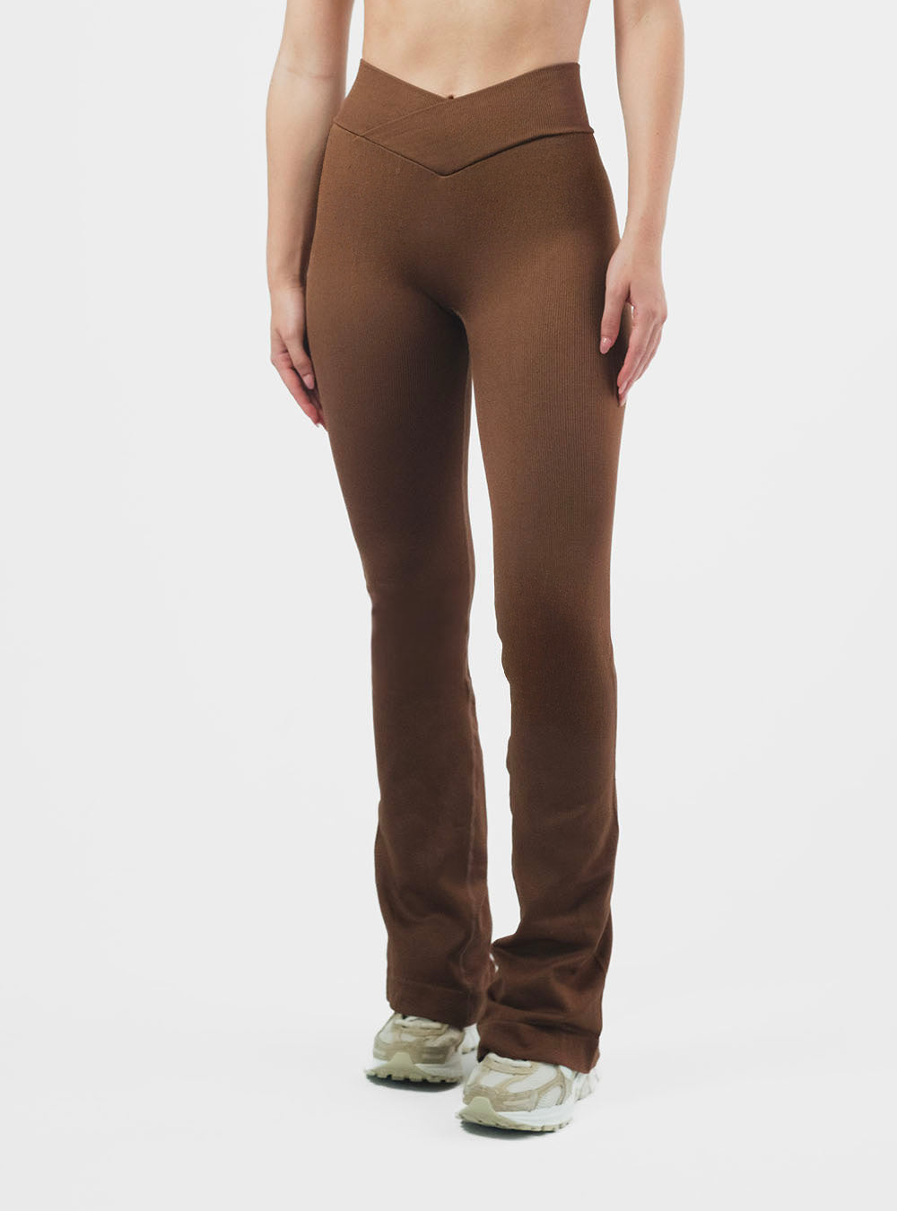 Strive Grace Flare Avellana