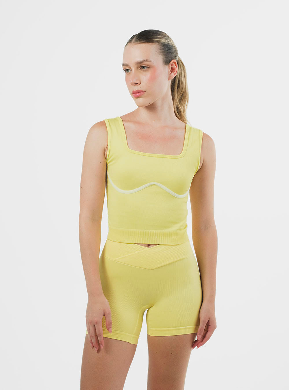 Strive Sleeve Top Lemon Pie