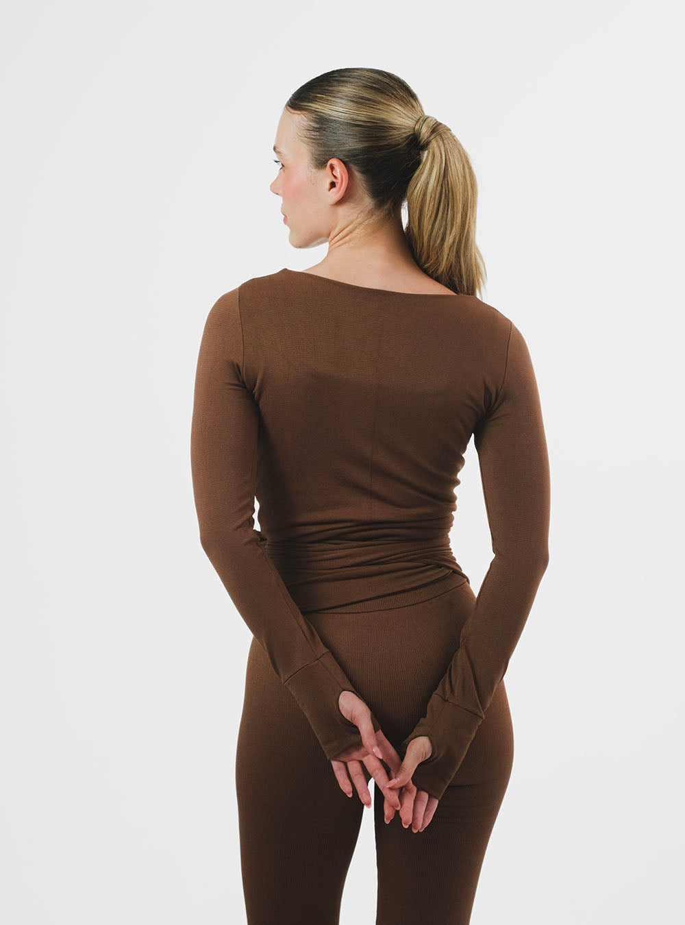 Conjunto Twist Avellana