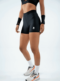 SHORT PRETINA ALTA CON ELÁSTICO NEGRO