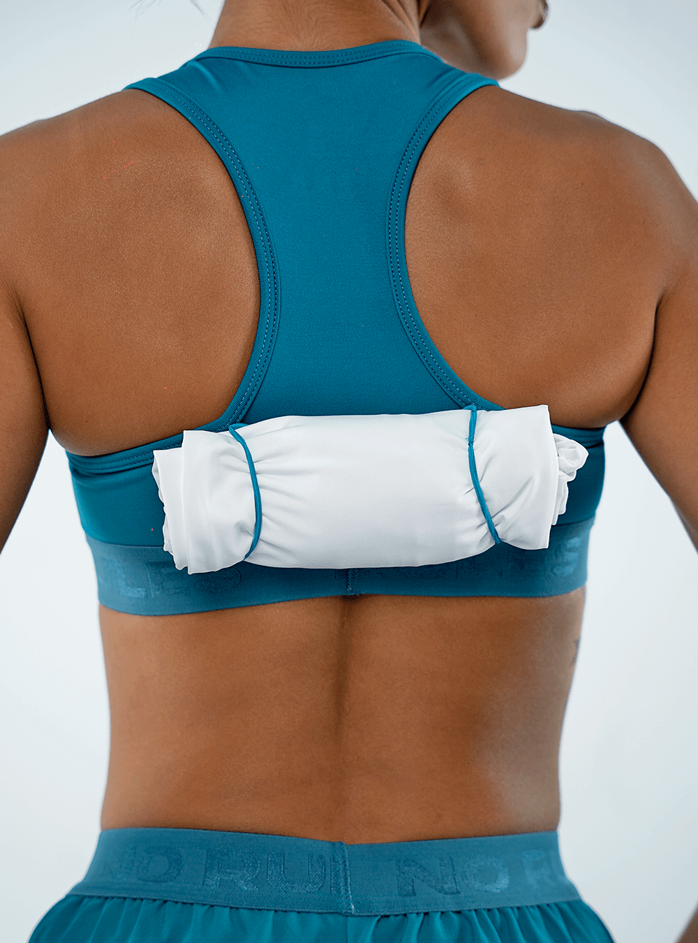 Conjunto Running Performance Aqua