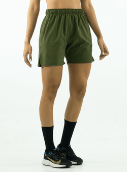 SHORT AJUSTADO VERDE MILITAR