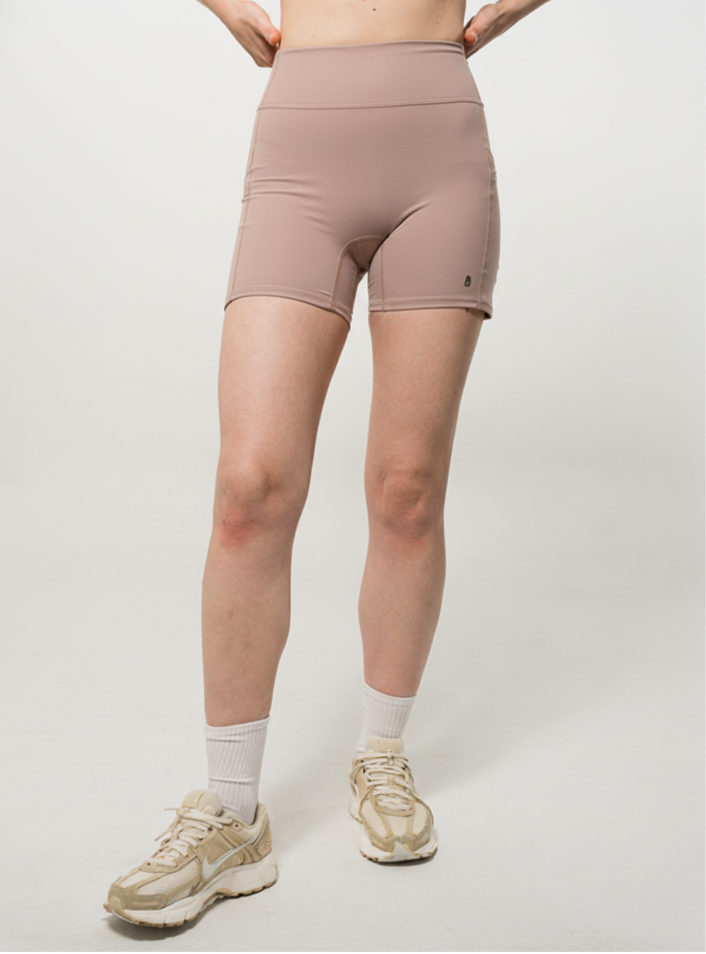 Short Pretina Alta Mocca